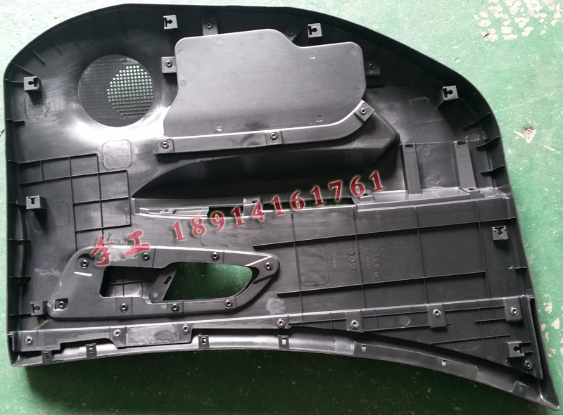塑料熱熔鉚點焊接工藝在汽車配件的應(yīng)用
